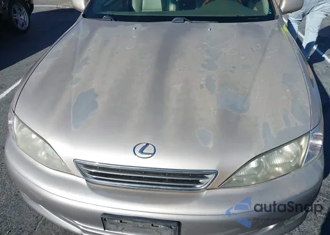 2001 Lexus Es 300 из США, поврежденный, VIN JT8BF28G215105081